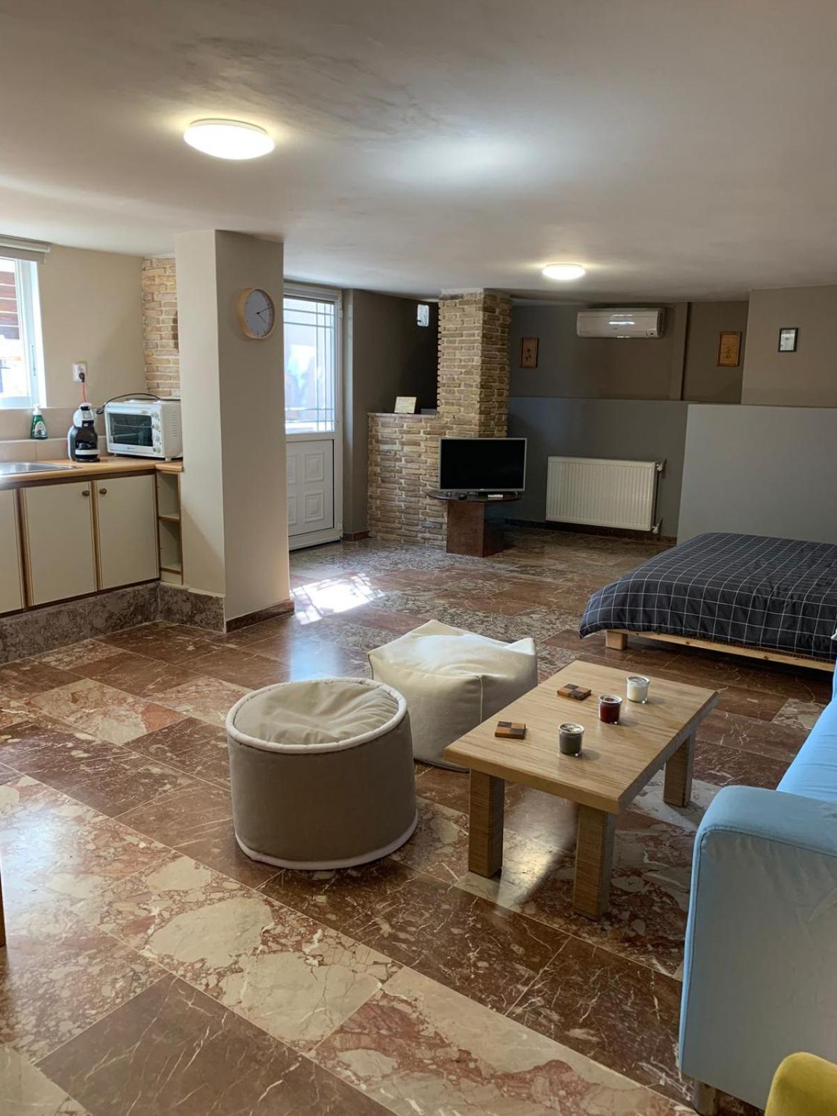 Apartamento Zoes Place Artemida  Exterior foto