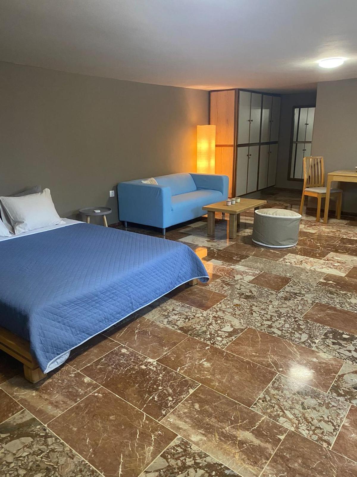 Apartamento Zoes Place Artemida  Exterior foto